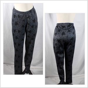 NWT Torrid Dark Gray Grey Gothic Edgy Black Skull and Star Plus Size 1